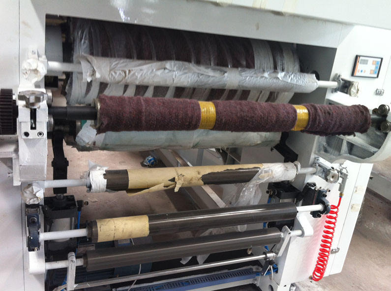 Plastic Film Extrusion Roll to Roll Laminating Coating Machine with 150mpm for BOPP, PE, PET, PVC Two Layer