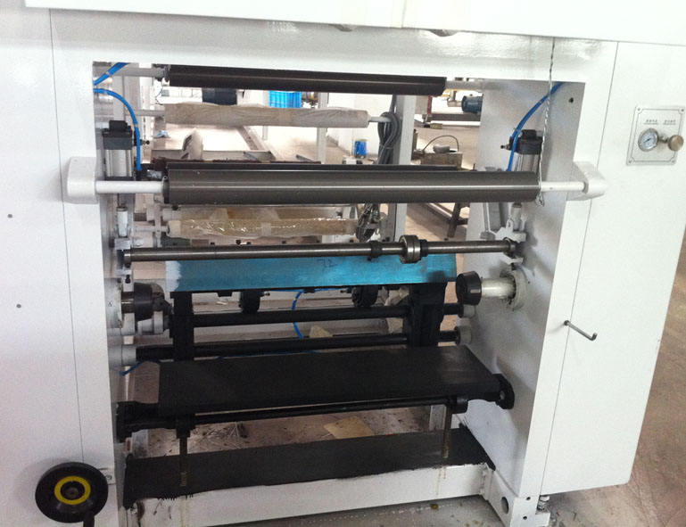 Plastic Film Extrusion Roll to Roll Laminating Coating Machine with 150mpm for BOPP, PE, PET, PVC Two Layer