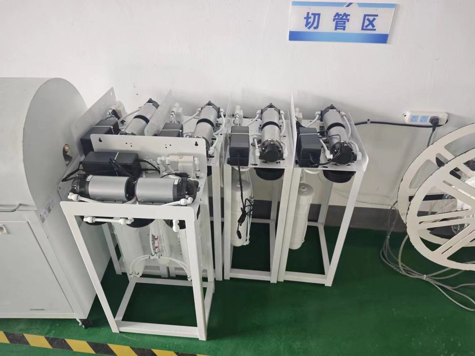 Commercial Reverse Osmosis Water Purifier 300/400g Large Flow Pure Water Treatment with RO Water Tank