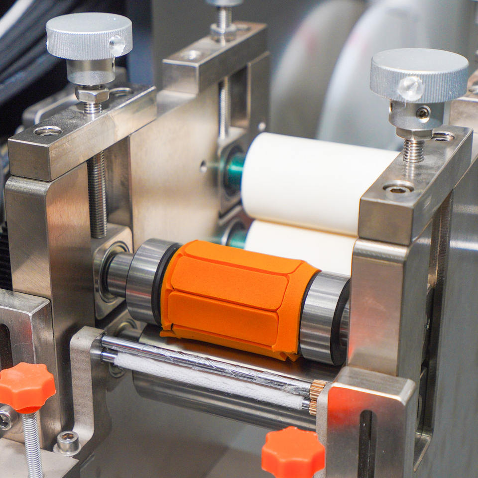 Automatic QC-120 High-Speed Slitting Machine for Medical Adhesive Plaster Band-Aid Electrically Driven for Plastic Film