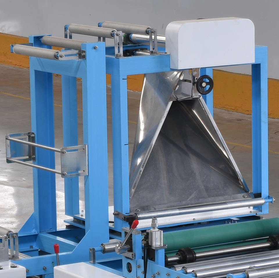 ZXL-350 Multifunction Special Sewing Heat Cutting Non Woven Fabric Tea Bag Seedling Bag Making Machine