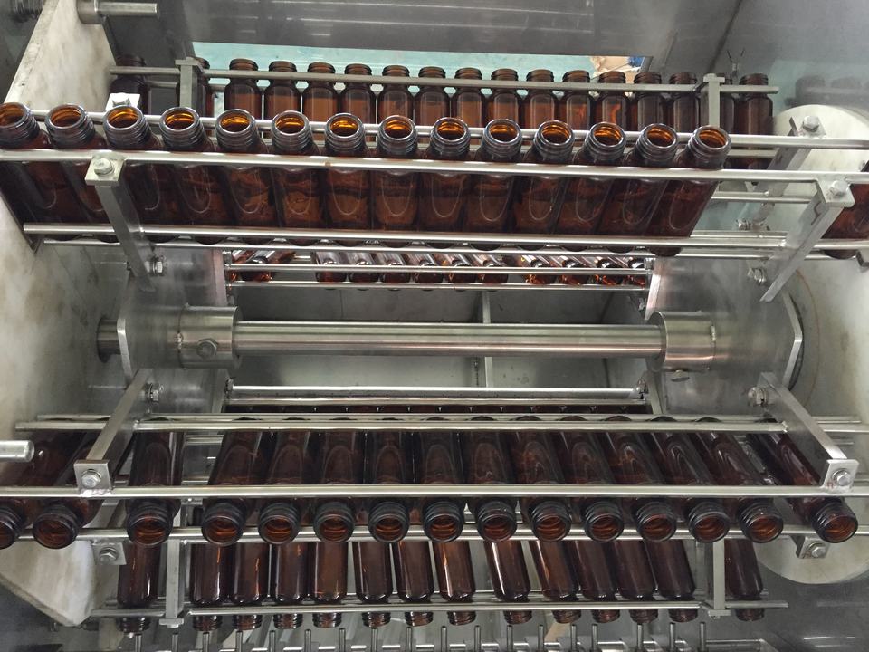 Automatic Internal and External Spray Glass Bottle Cleaning Equipment Bottle Rinsing Machine