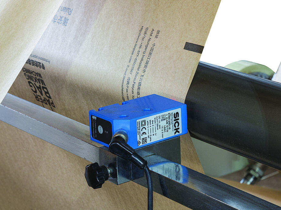 Fully Automatic Shopping Bag Making Machine Flexo Printing Square Bottom Kraft Bag Production Japan YASKAWA Control System Motor