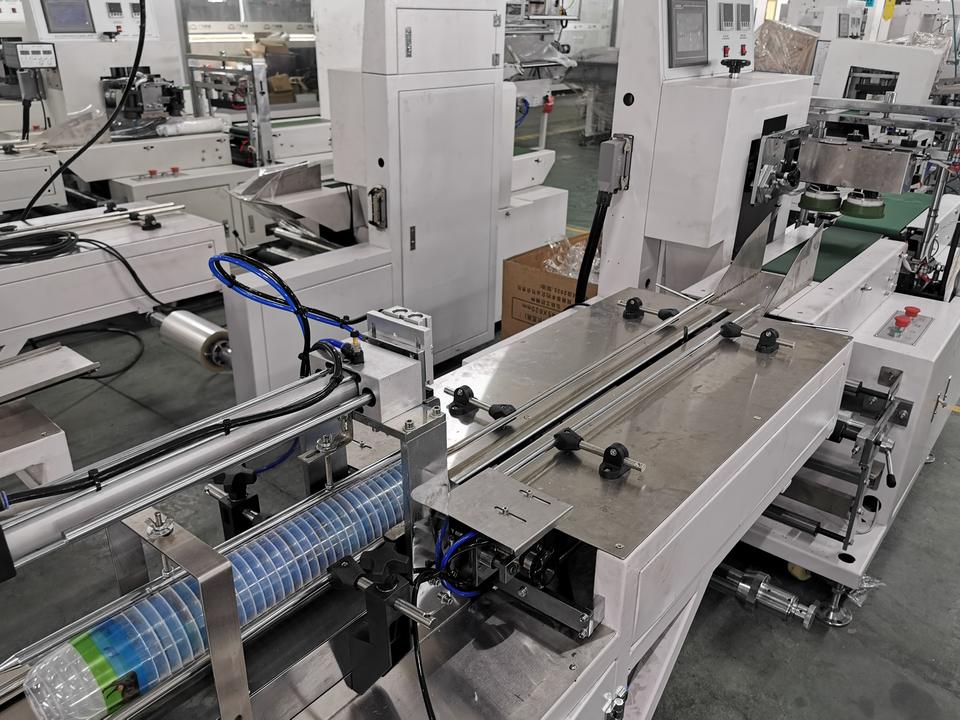 Automatic Pneumatic Motor Plastic/Paper Cup Making Packaging Machine CE Certified High-Speed Bag Sealing Labeling Food Grade