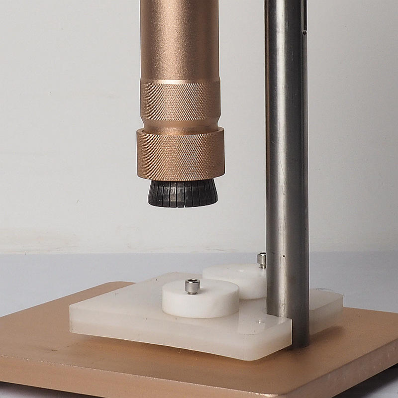 Desk Top Perfume Bottle Capping Machine 13mm 15mm 17mm Manual Perfume Bottle Closing Machine for Perfume Bottle