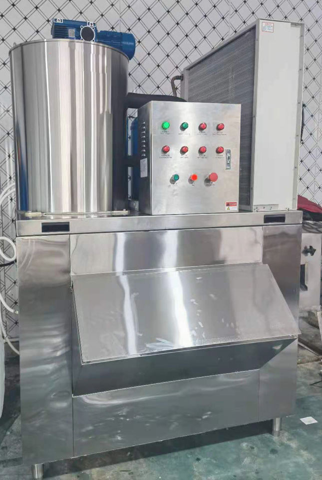 500kg 1Ton 2Ton 3Ton 5Ton Sea Salt Water Flake Ice Maker Machine Snow Flake Ice Making Machine