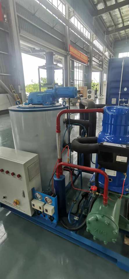 10T 15T 20T 25T 30T Sea Salt Water Flake Ice Maker Slicing Machine Snow Flake Ice Making Machine for Fish Seafood Market