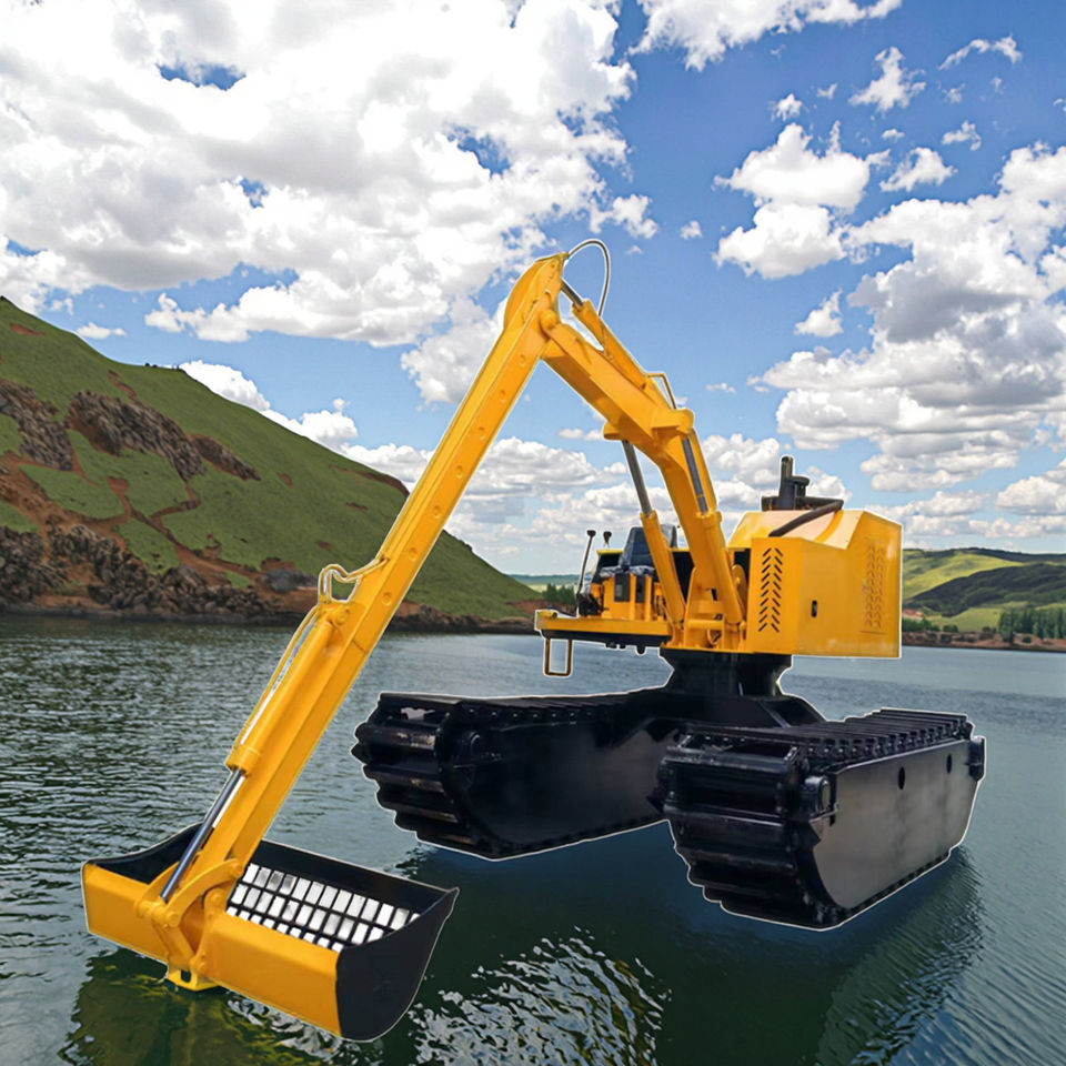 Wide Crawler Structure Amphibious Bucket Dredger Diesel Engine Gearbox Optimized Use Soft Surfaces Riverbeds Swamps Focused
