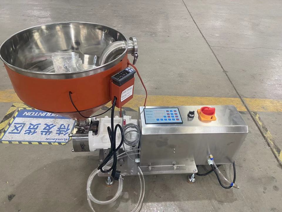 Small Semi Automatic PLC Rotary Lobe Pump Filler for Food Beverage Oil Bags Paste Filling Machine