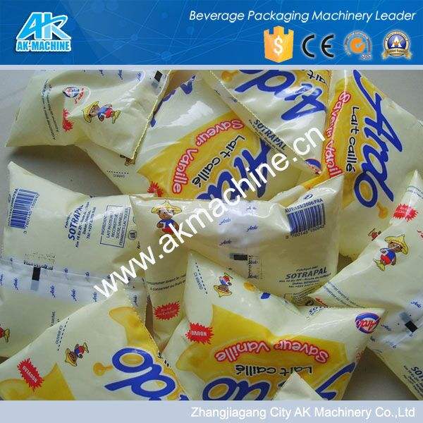 AK-2000FN in Africa Automatic Plastic Bag Drinking Pure Sachet Water Filling Making Packaging Machine