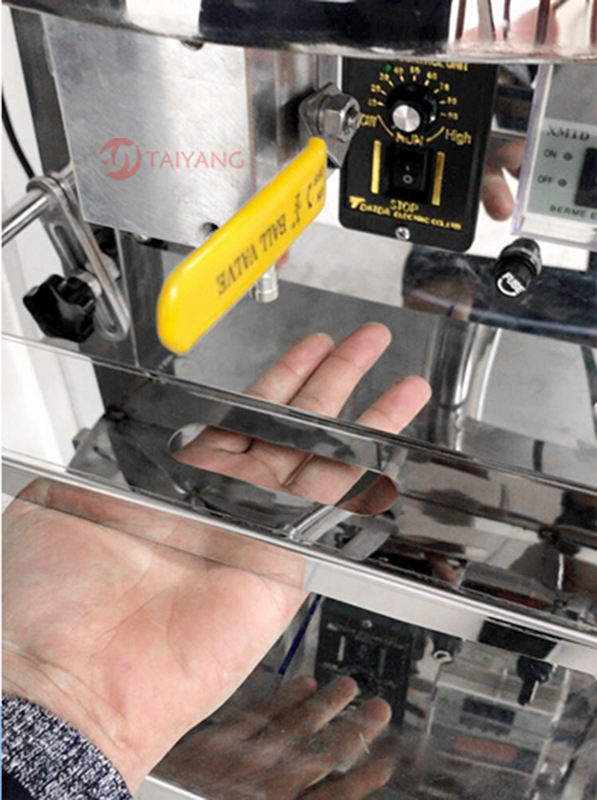 Manual Lipstick Making Filling Machine With Mixing Heater Hopper for Lipstick Lip Balm Cosmetic Filling Machine