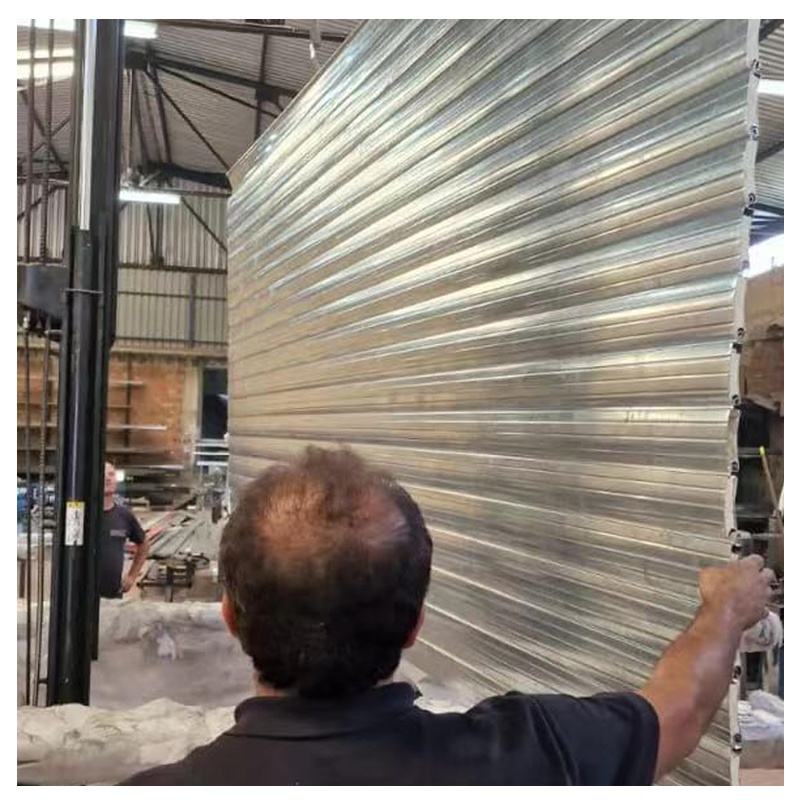 Polyurethane PU Foam Roller Shutter Door Slat Making Machine