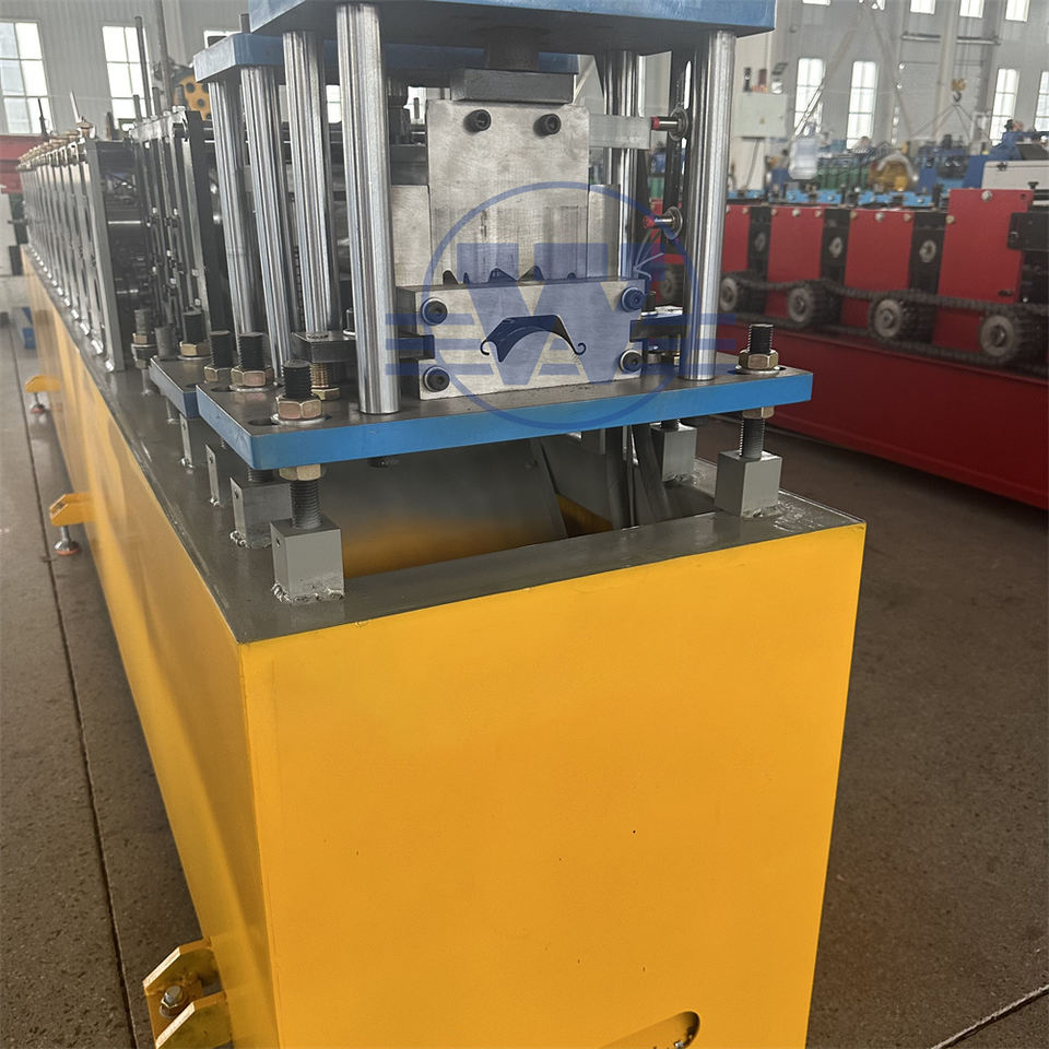 Roller Shutter Making Machine Metal Steel Shutter Door Roll Forming Machine