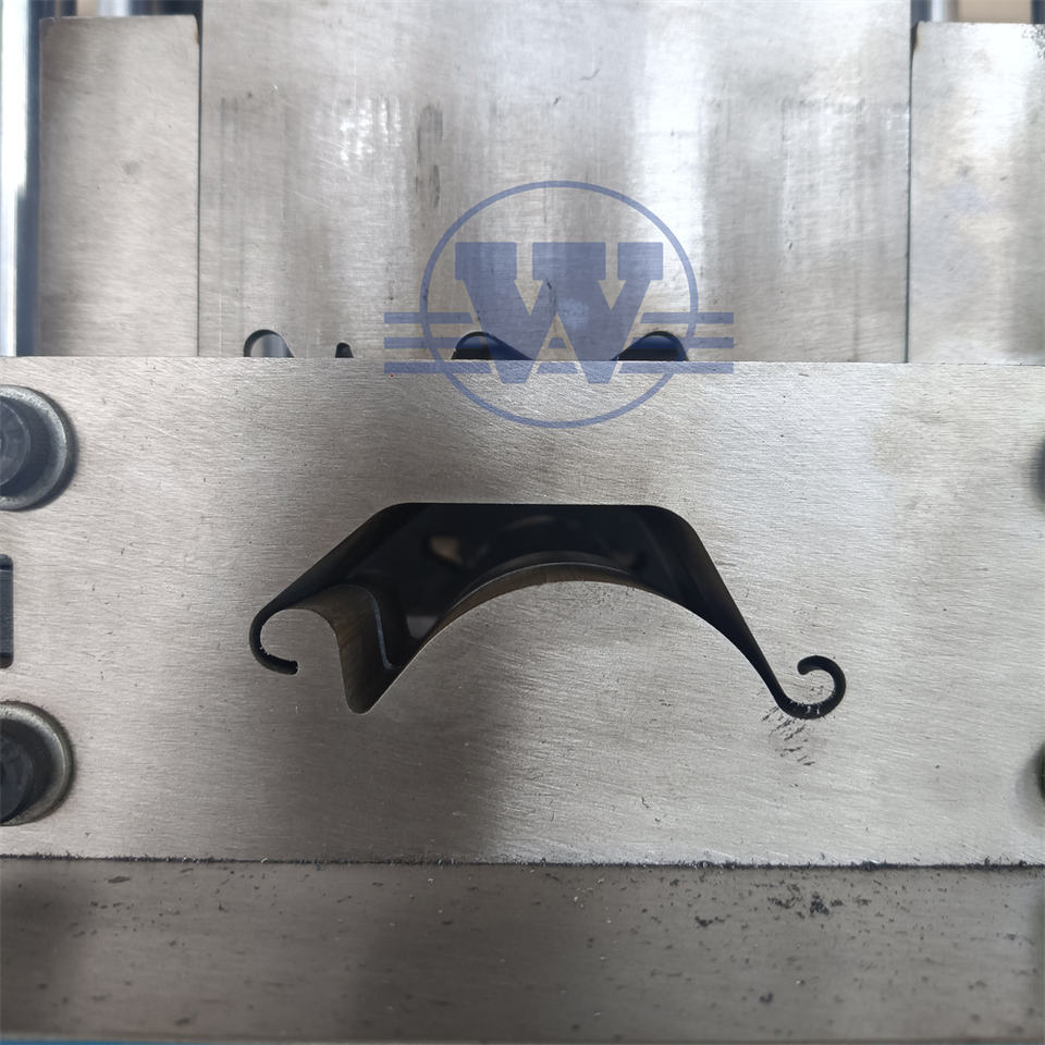 Roller Shutter Making Machine Metal Steel Shutter Door Roll Forming Machine