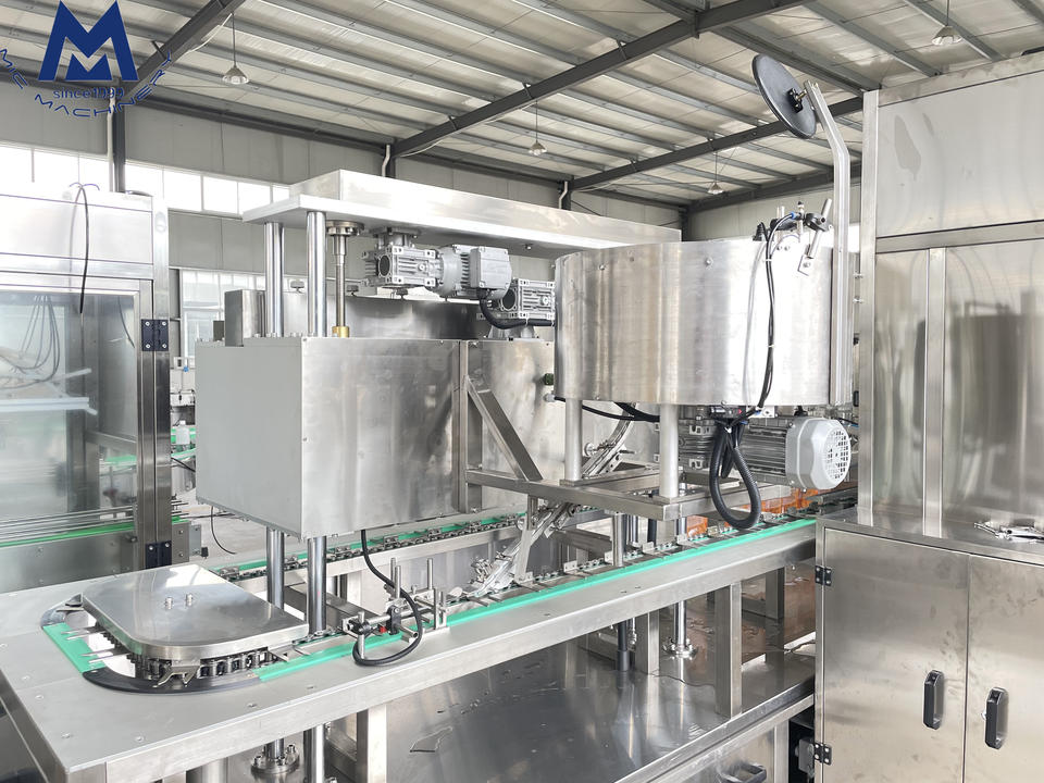 Automatic Pet Food Detergent Juice Liquid Bag Capping and Spout Pouch Filling Machine