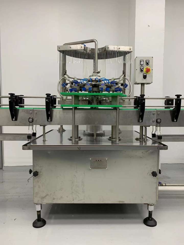 Full Automatic 3-in-1 Beverage Filling Machine 2000bph Capacity with PLCEngine for PET and Glass Packaging