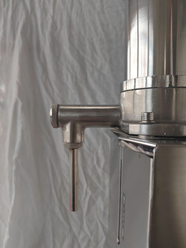 AOC A03 A50 5-50ml 10-100ml 20-350ML Stainless Liquid Bottle Manual Jar Filling Machine for Cream Shampoo Cosmetic