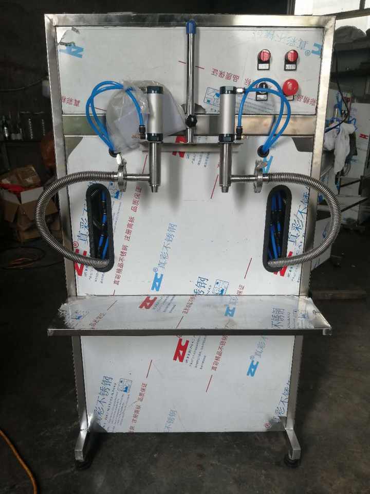 1-5L Bottle Liquid Filling Machine Water/wine/oil/detergent/hand Sanitizer/dish Soap Filling Machine