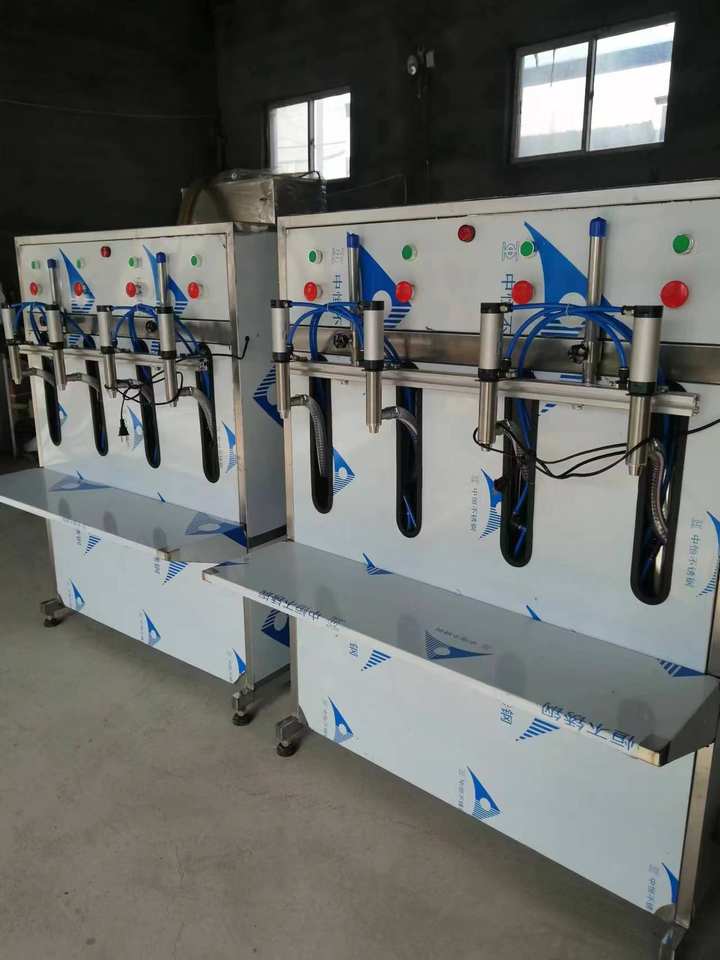 1-5L Bottle Liquid Filling Machine Water/wine/oil/detergent/hand Sanitizer/dish Soap Filling Machine