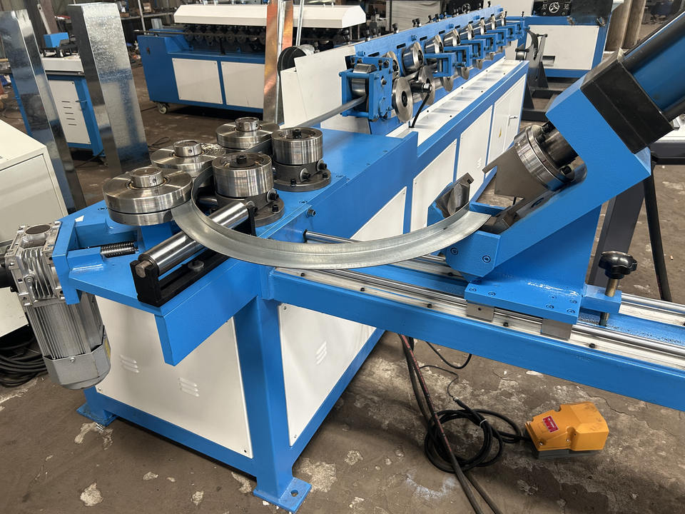 Flange Angle Iron Coil Corner Bead Roll Forming Machine Duct Making System Motor Core Component for Metal Profile Fabrication