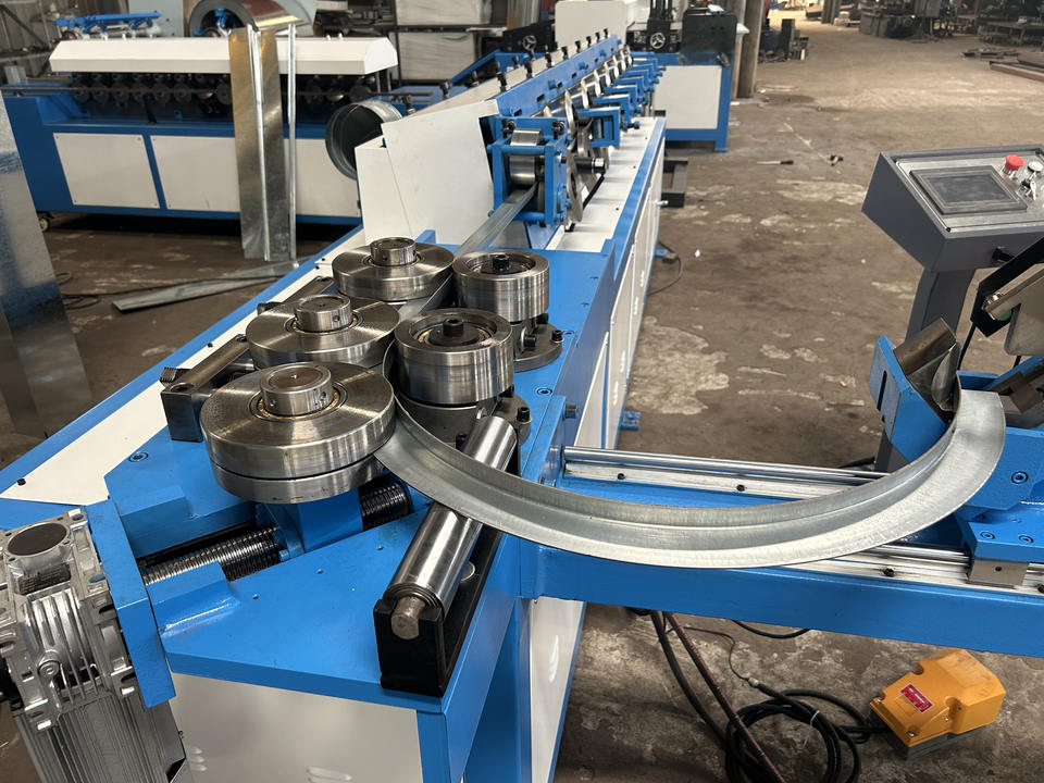 Flange Angle Iron Coil Corner Bead Roll Forming Machine Duct Making System Motor Core Component for Metal Profile Fabrication