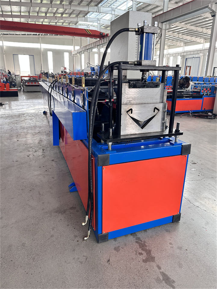Metal Roof Ridge Cap Roll Forming Machine Colored Steel Tile Making Motor & Pump CE Certified