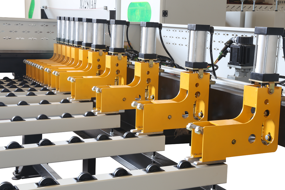 CNC Beam Saw Machine Wood Cutting Engine Powered Tool for Construction Industries for Cutting Beam