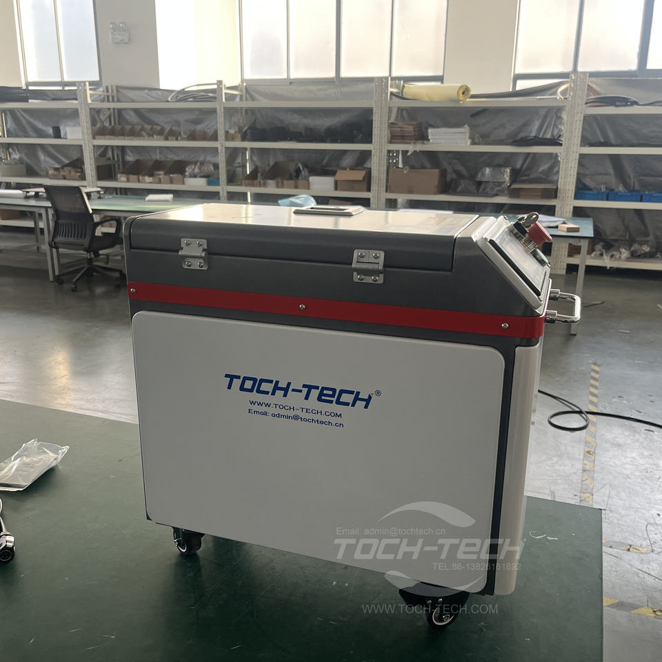 High Power 100W and 200W Laser Cleaning Machine for Metal Rust Oxide Paint Removal Industrial Laser Cleaner Tool