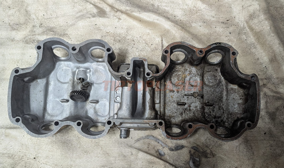 High Power 300W Handheld Laser Cleaning Tool for Rapid Removal of Thermal Spray Coatings and Heavy Industrial Contaminants