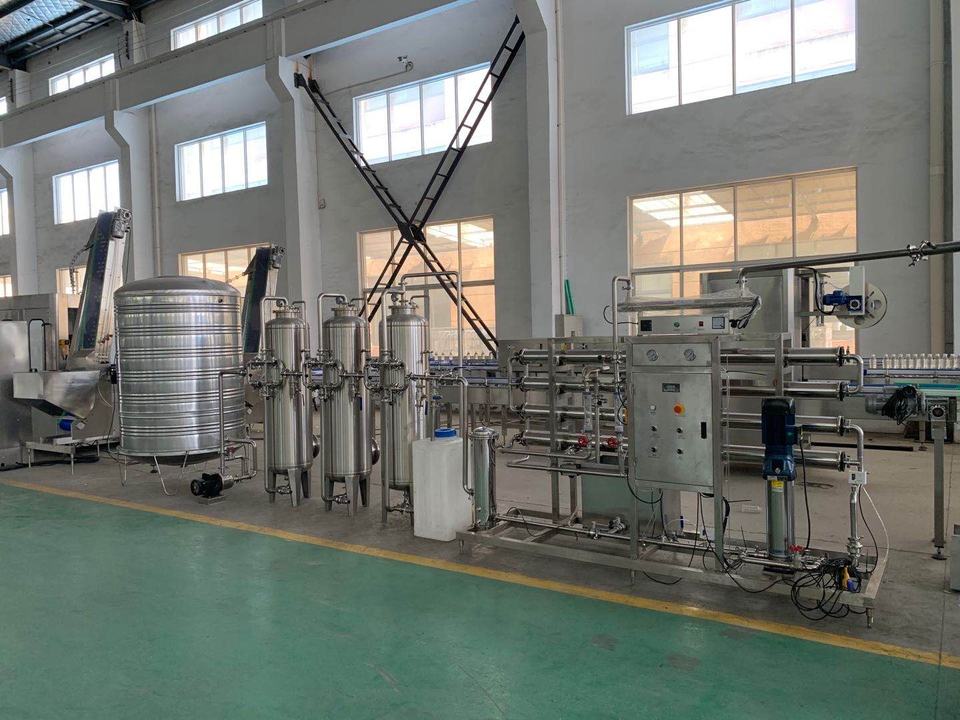 CE Complete 1000-30000bph Mineral Pure Drinking Water Production Line Automatic Bottled Water Filled Machine
