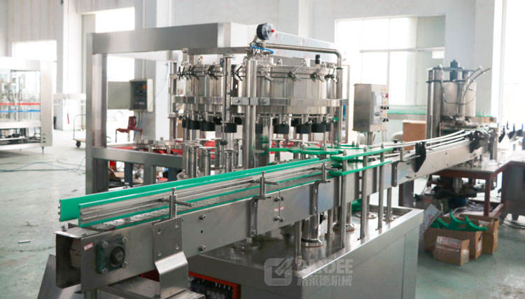 Automatic Aluminum Tin Can Beer Filling Machine Carbonated Energy Drink Filling Making Machine