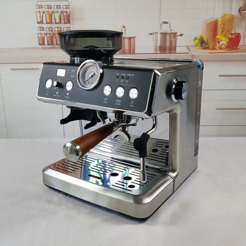 Home Coffee Machines: Turn Your Kitchen Into a Café No Barista Skills Required